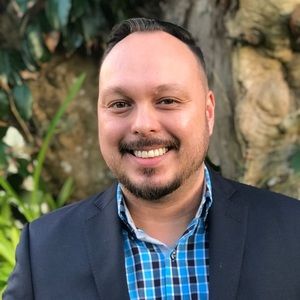 Meet your Posher, Dustin